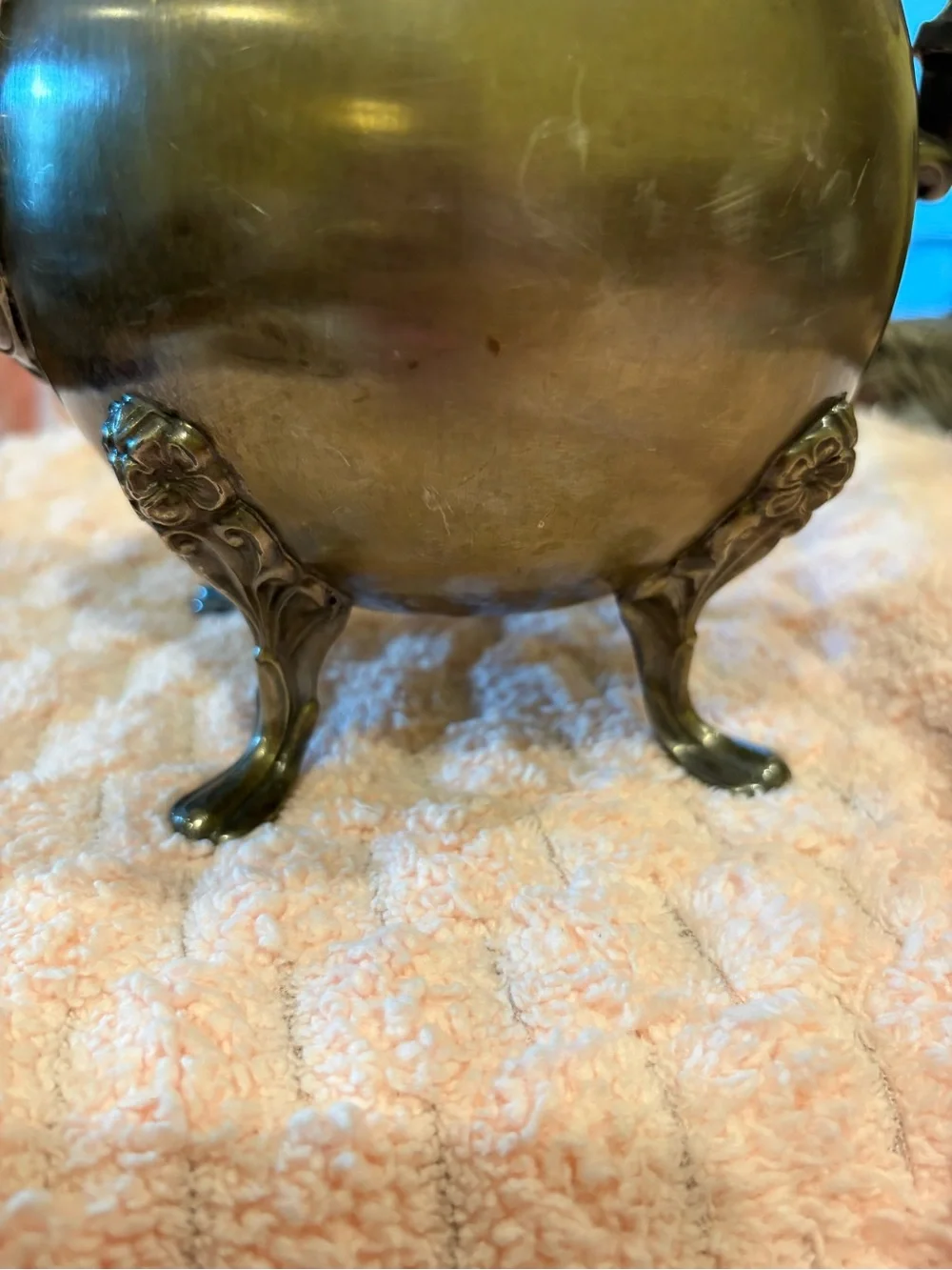 Vintage Brass-Patina Coffee Pot - Elegant Home Dining Accent